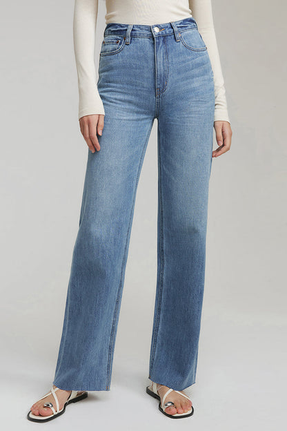 Relaxed Wide Leg Jeans