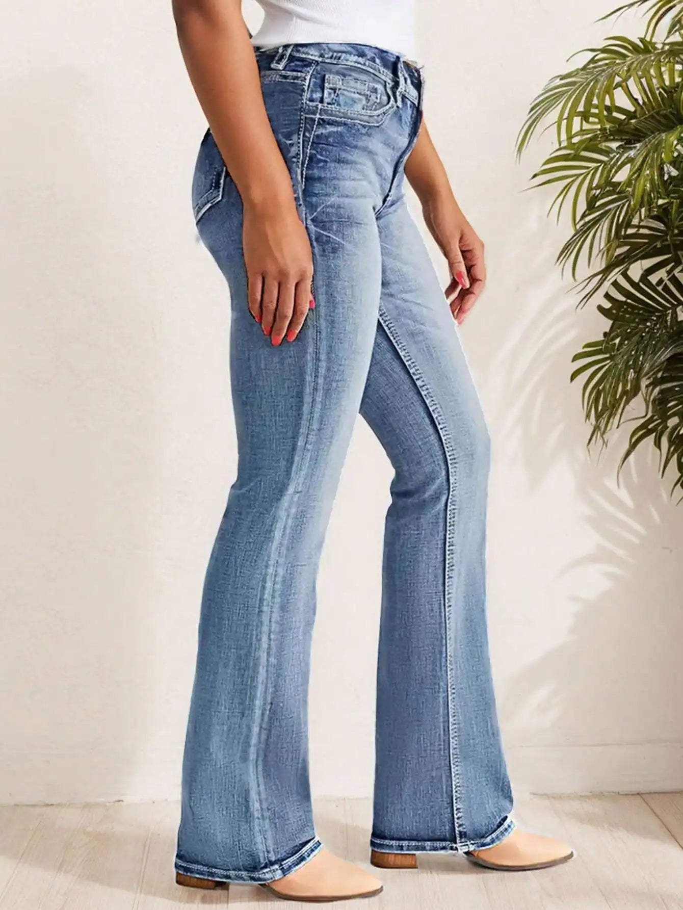 Women's Slim Fit Flare Jeans